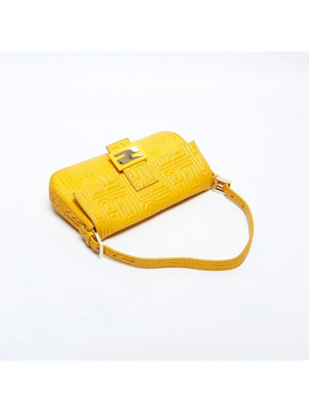 Fendi Shoulder Bag Matelasse Mamma Bucket Leather - Picture 9 of 10
